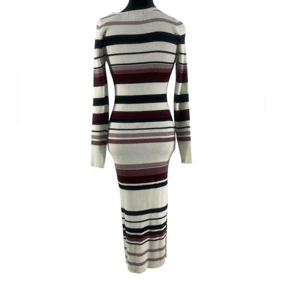 Stripped sweater dress,Multi colored, white, black,Maroon,long sleeve, Large - Picture 10 of 11
